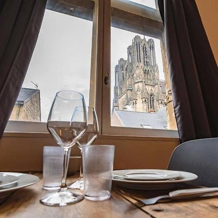 Bulle, Vue Cathedrale Incroyable Lägenhet Reims Exteriör bild